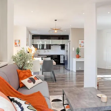 Apartment L1 Auguste Valensin 10 Min A Pied Mer Clim&wifi